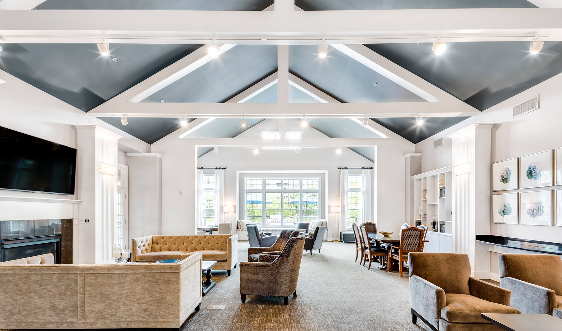 Seven Springs Luxury Apartments in Burlington, MA